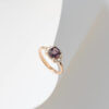 Bague en or rose sertie d'un spinelle et de diamants