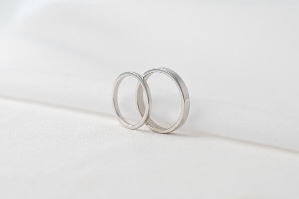 Alliance-ruban-or-blanc-18-carat