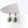 Boucles-doreilles-or-blanc-diamants-et-perle-de-jade Elisheva