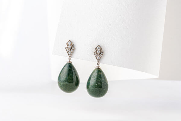 boucles-doreilles-jade-et-diamants-or-blanc Elisheva